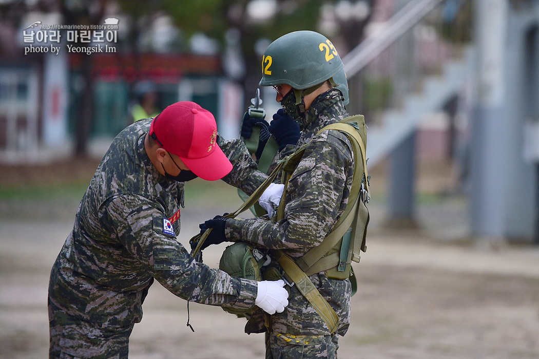 해병대 신병 1263기 2교육대 공수기초훈련1_9172.jpg