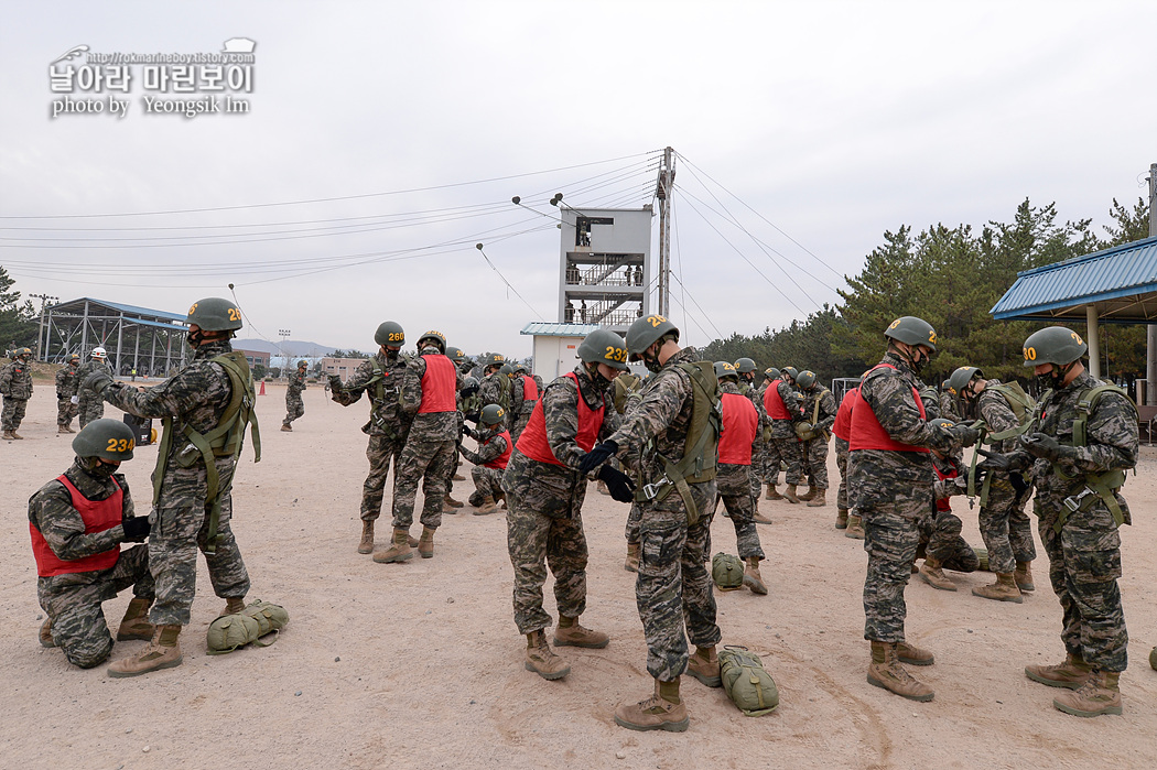 해병대 신병 1263기 2교육대 공수기초훈련0_8876_2.jpg