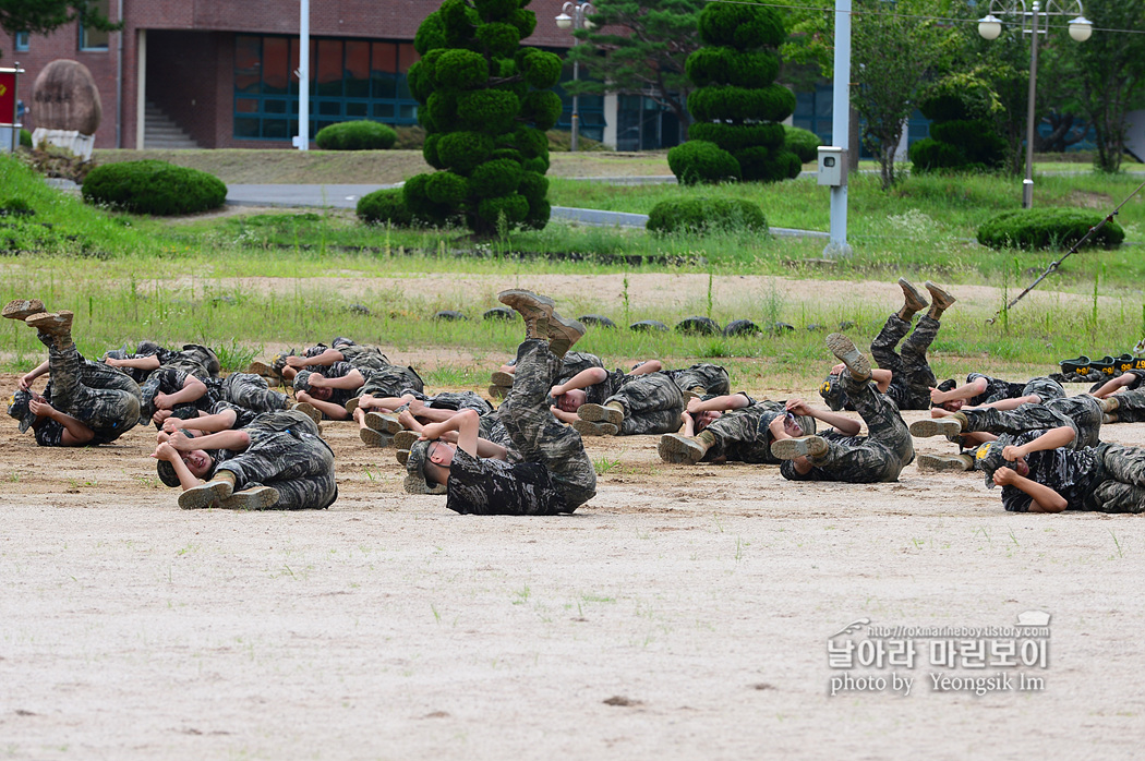 해병대 신병 1260기 3교육대 4주차 공수기초 사진 임영식 0_1069.jpg