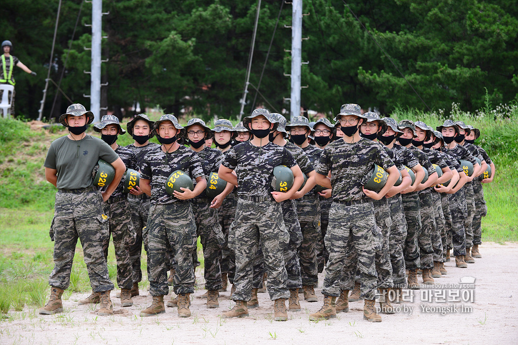 해병대 신병 1260기 3교육대 4주차 공수기초 사진 임영식 2_1061_1.jpg