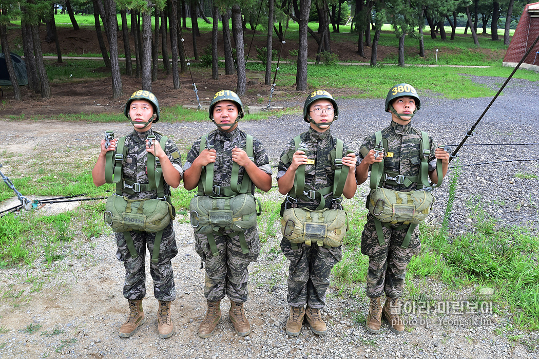 해병대 신병 1260기 3교육대 4주차 공수기초 사진 임영식 8_9851.jpg