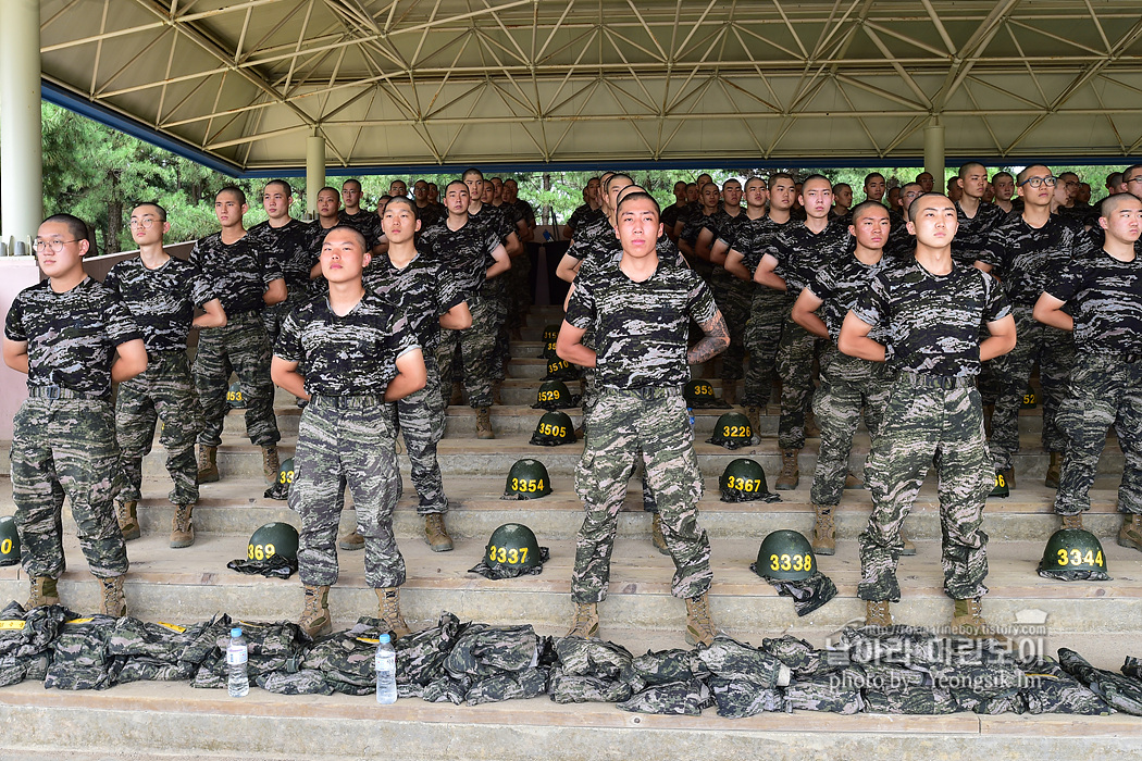 해병대 신병 1260기 3교육대 4주차 공수기초 사진 임영식 3_9751.jpg