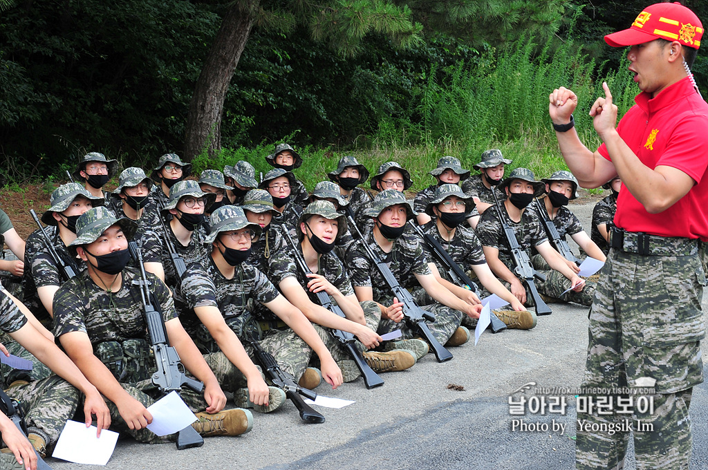 해병대 신병 1260기 5교육대 2주차 사진 임영식작가_7025.jpg