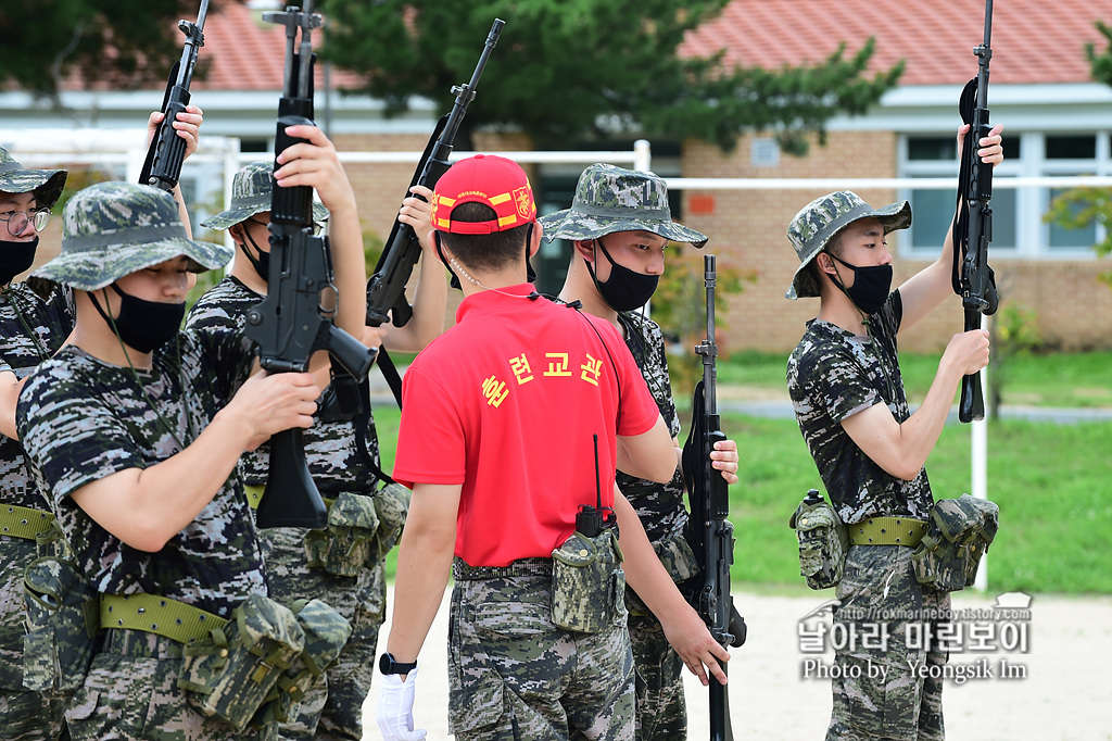 해병대 신병 1260기 5교육대 2주차 사진 임영식작가_7017.jpg