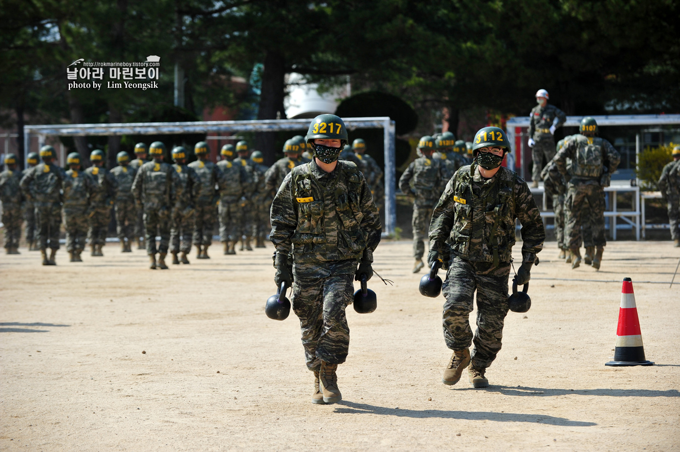 해병대 신병 1256기 2주차 3교육대 전투체력 2_0275.jpg