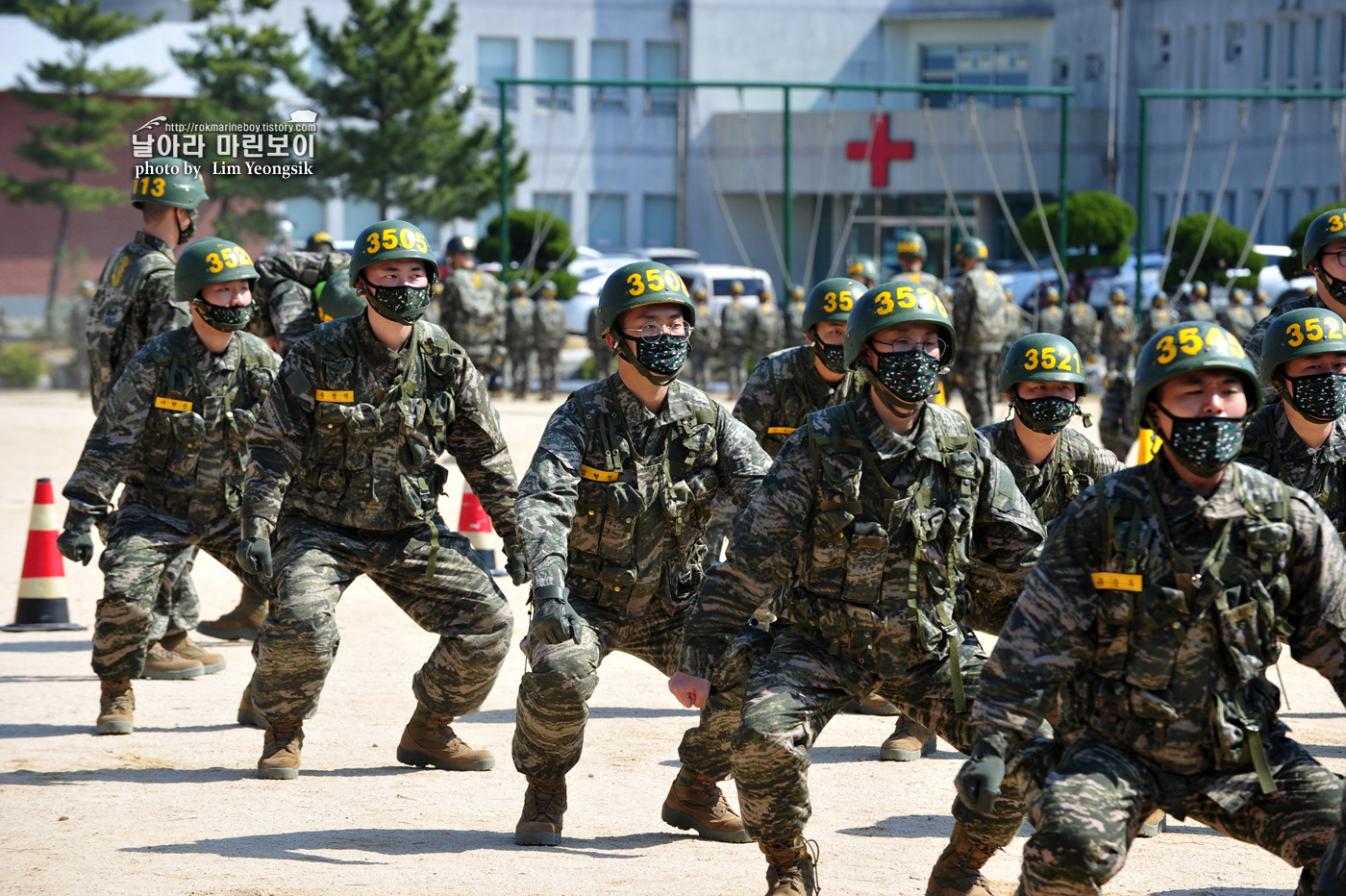 해병대 신병 1256기 2주차 3교육대 전투체력 5_0225.jpg