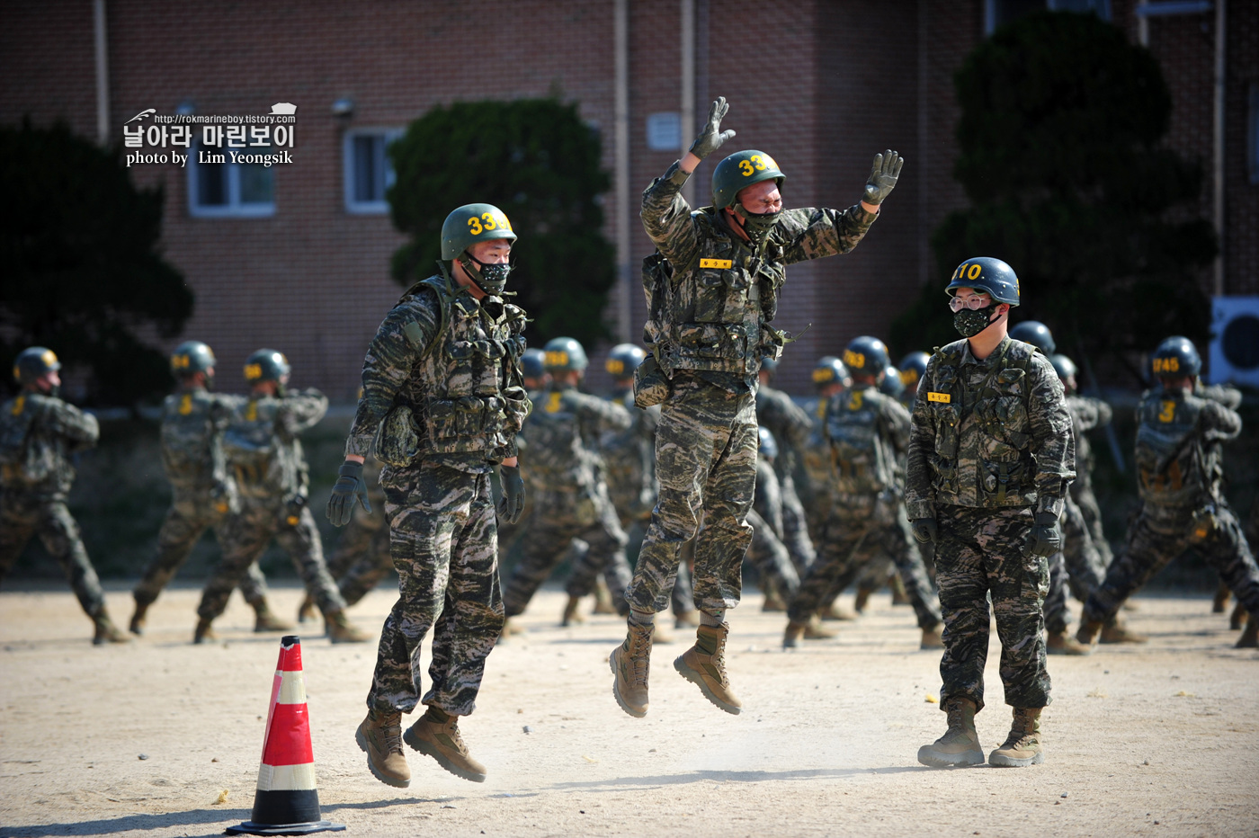 해병대 신병 1256기 2주차 3교육대 전투체력 3_0363.jpg