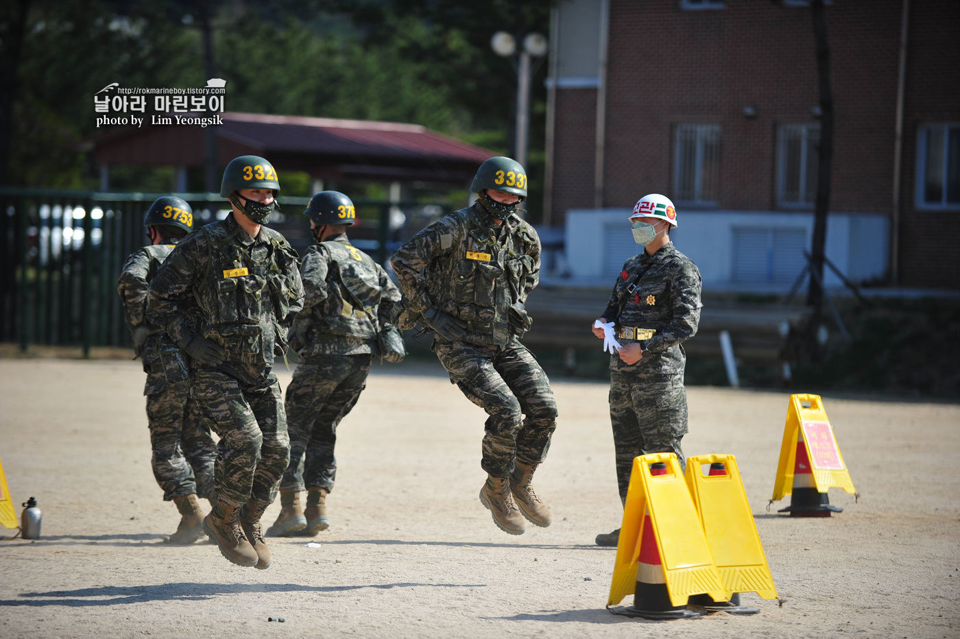 해병대 신병 1256기 2주차 3교육대 전투체력 3_0360.jpg