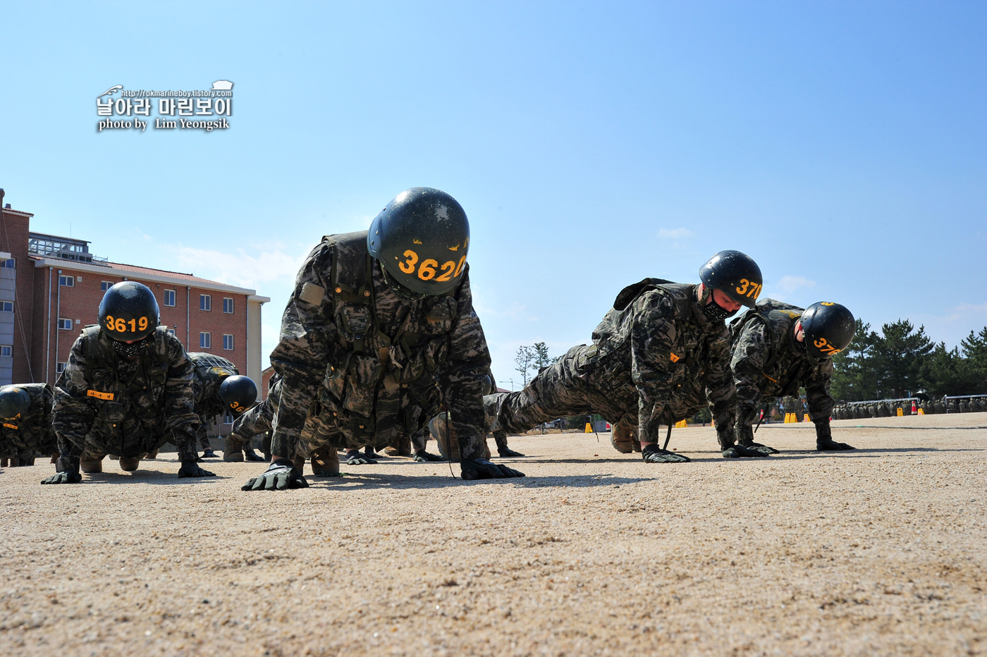 해병대 신병 1256기 2주차 3교육대 전투체력 6_6129.jpg