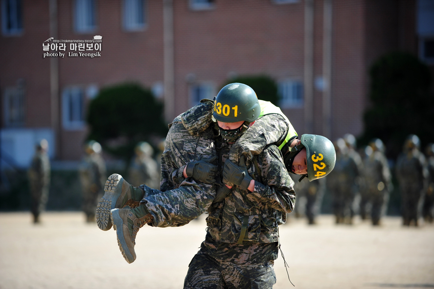 해병대 신병 1256기 2주차 3교육대 전투체력 3_0355.jpg