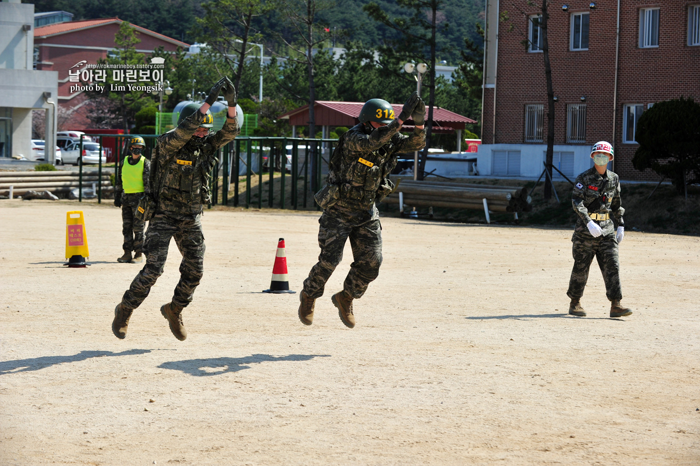 해병대 신병 1256기 2주차 3교육대 전투체력 1_0209.jpg