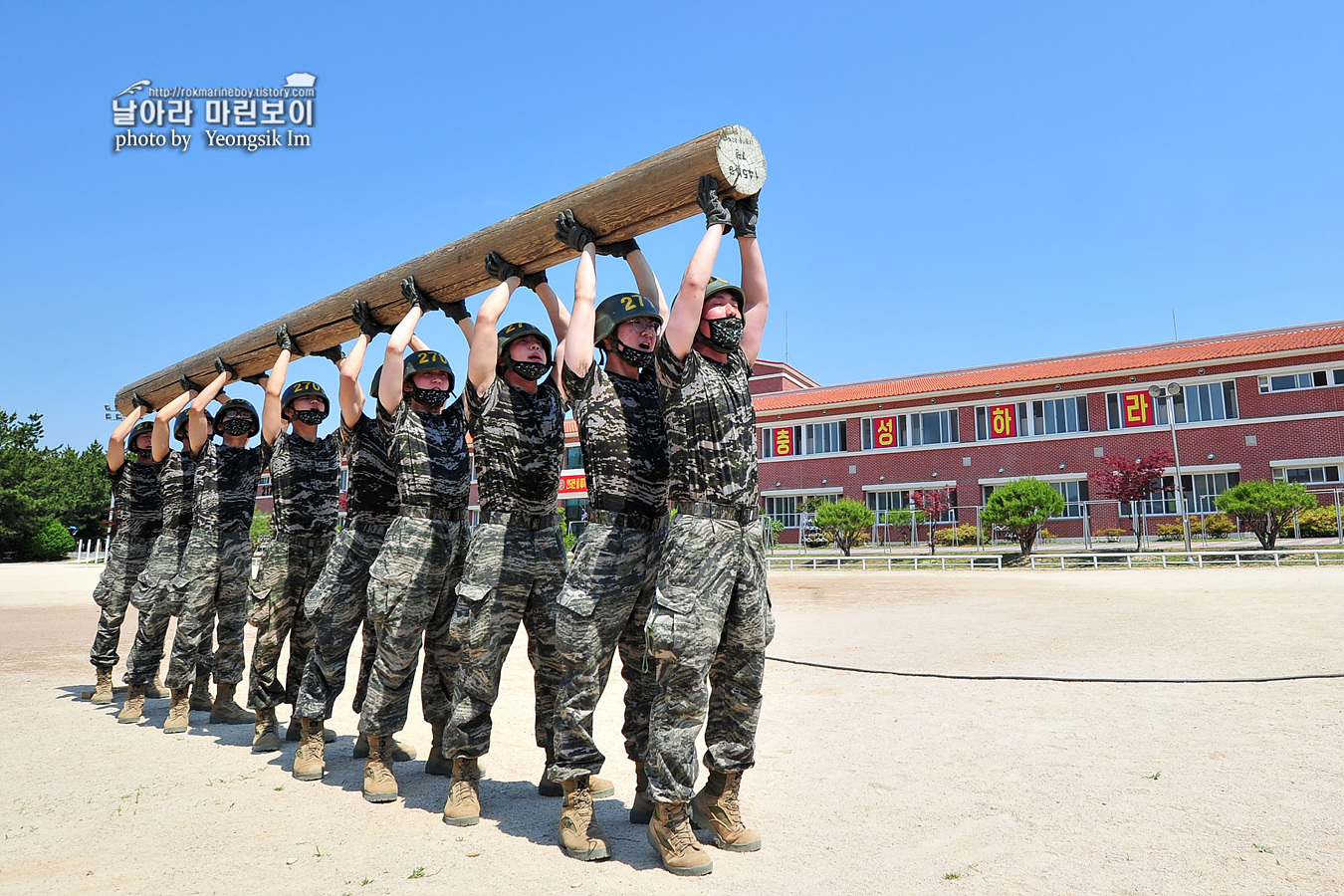 해병대 신병 1257기 2교육대 6주차 목봉 참호격투 7_5385.jpg