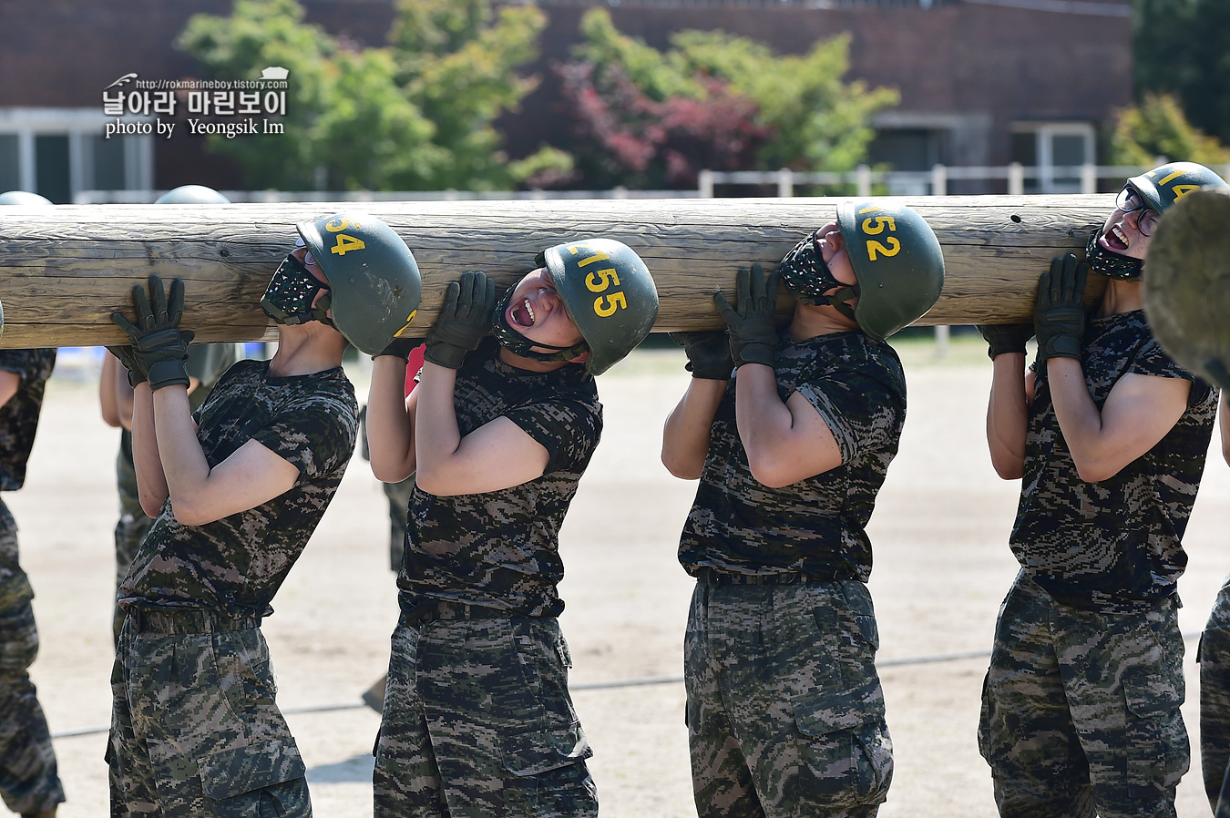 해병대 신병 1257기 2교육대 6주차 목봉 참호격투 1_2525.jpg