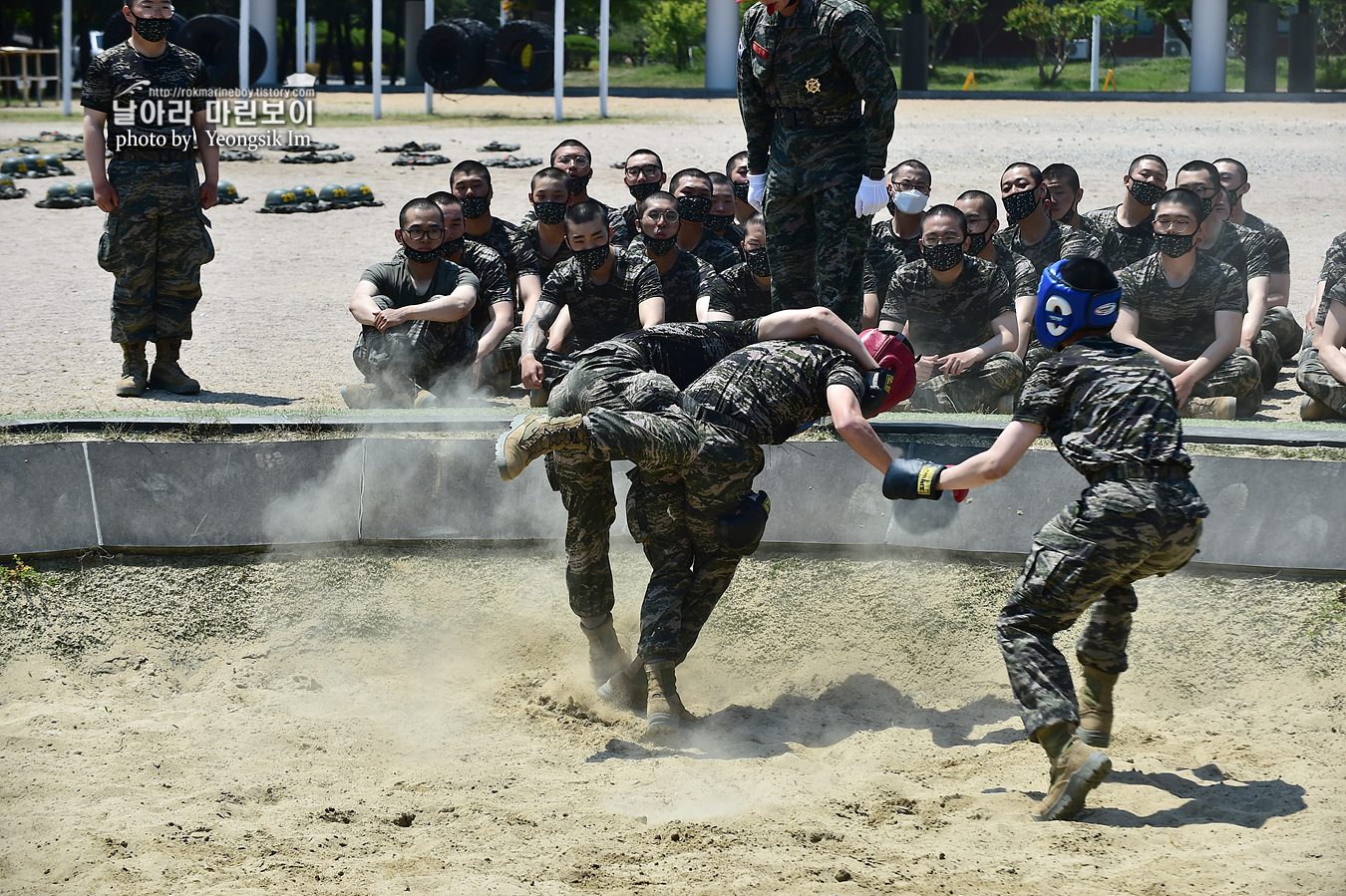 해병대 신병 1257기 2교육대 6주차 목봉 참호격투 _2372.jpg