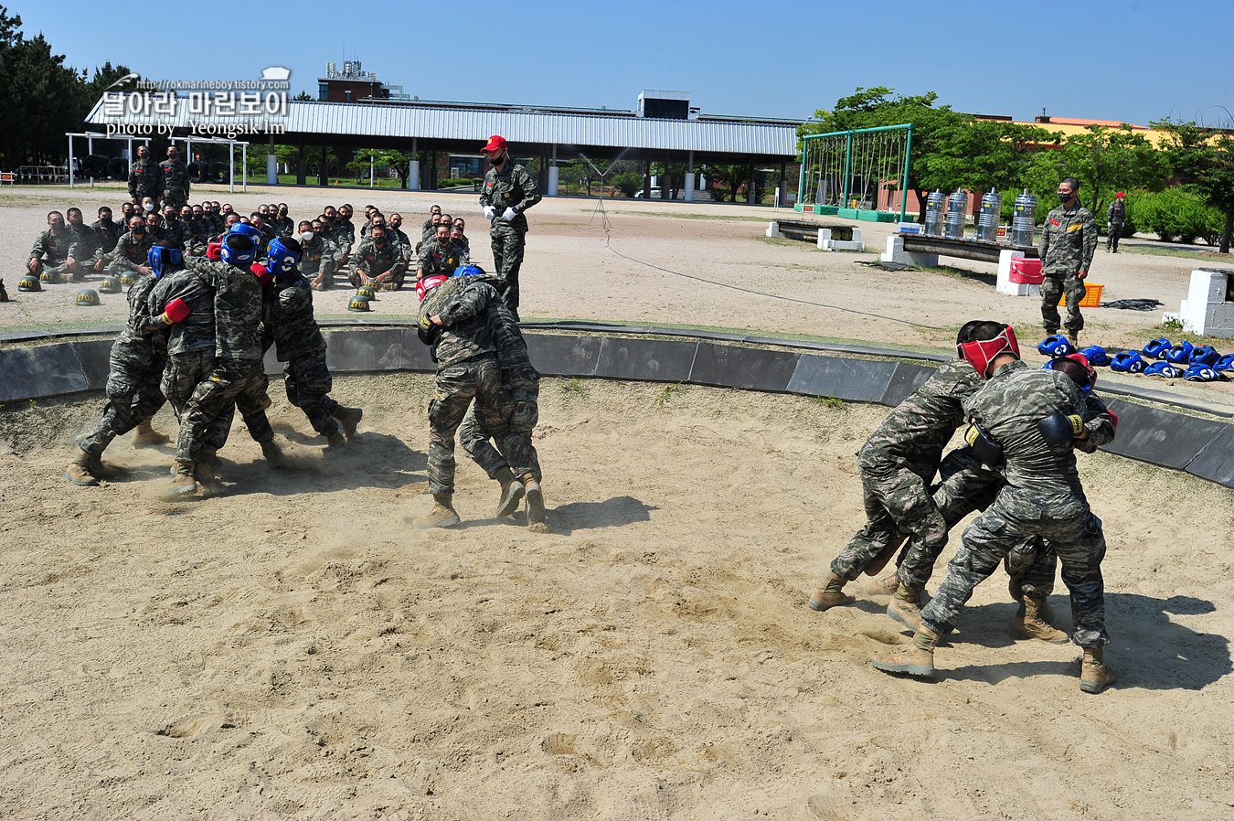 해병대 신병 1257기 2교육대 6주차 목봉 참호격투 _5318.jpg