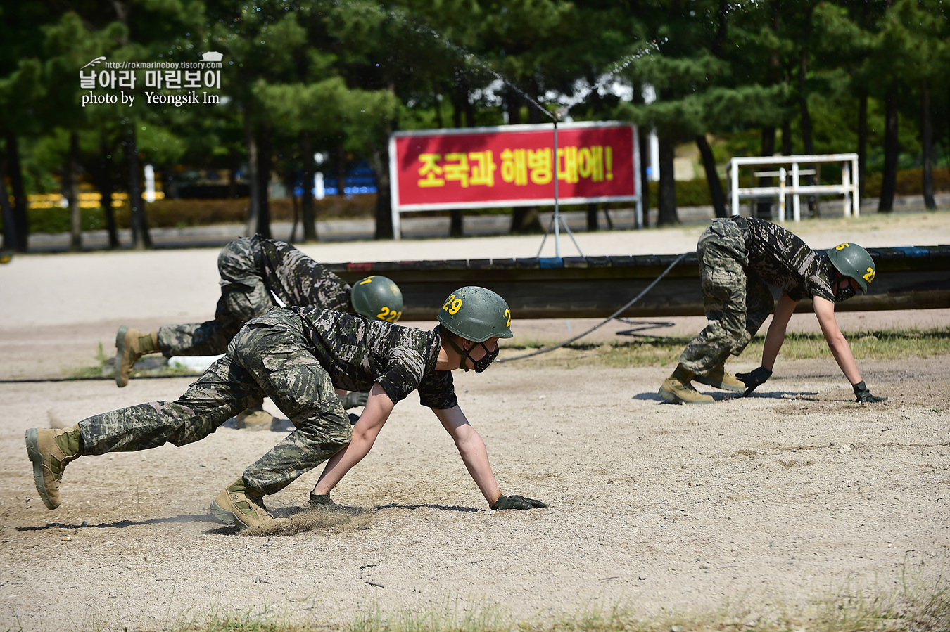 해병대 신병 1257기 2교육대 6주차 목봉 참호격투 2_2533.jpg