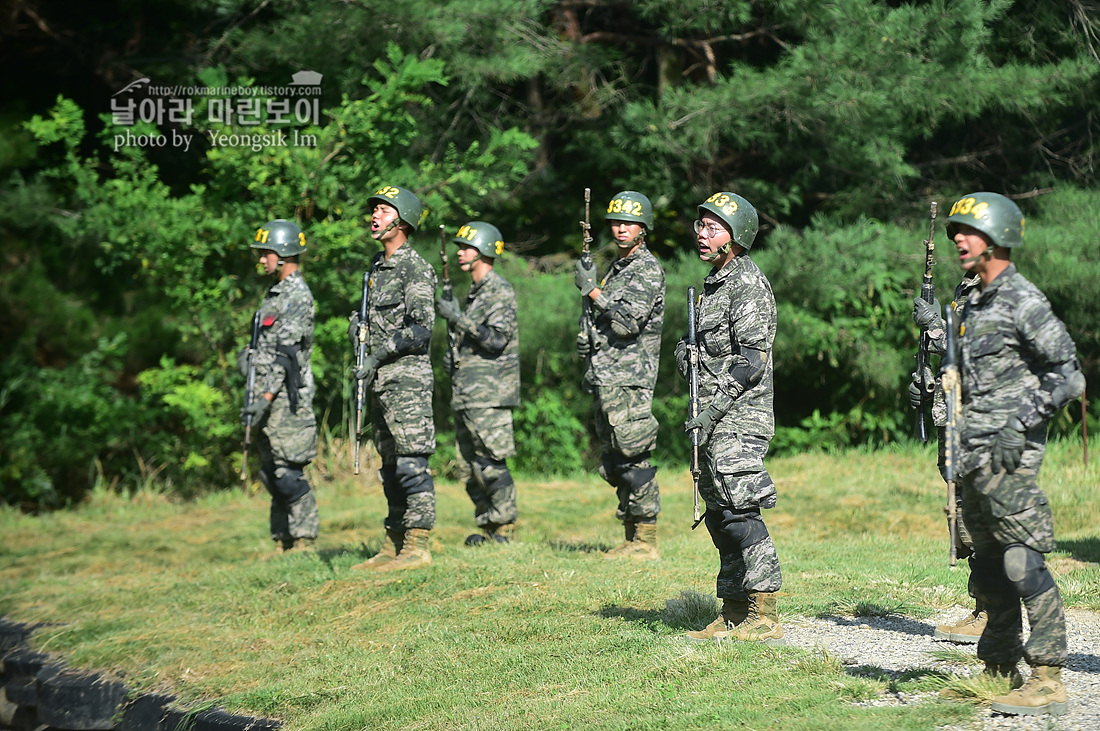 해병대 신병 1260기 3교육대 극기주 각개전투 3_0861.jpg