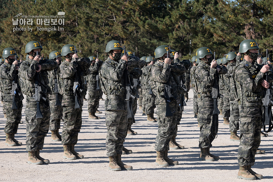 해병대 신병 1263기 2교육대 4주차 집총체조_9913.jpg