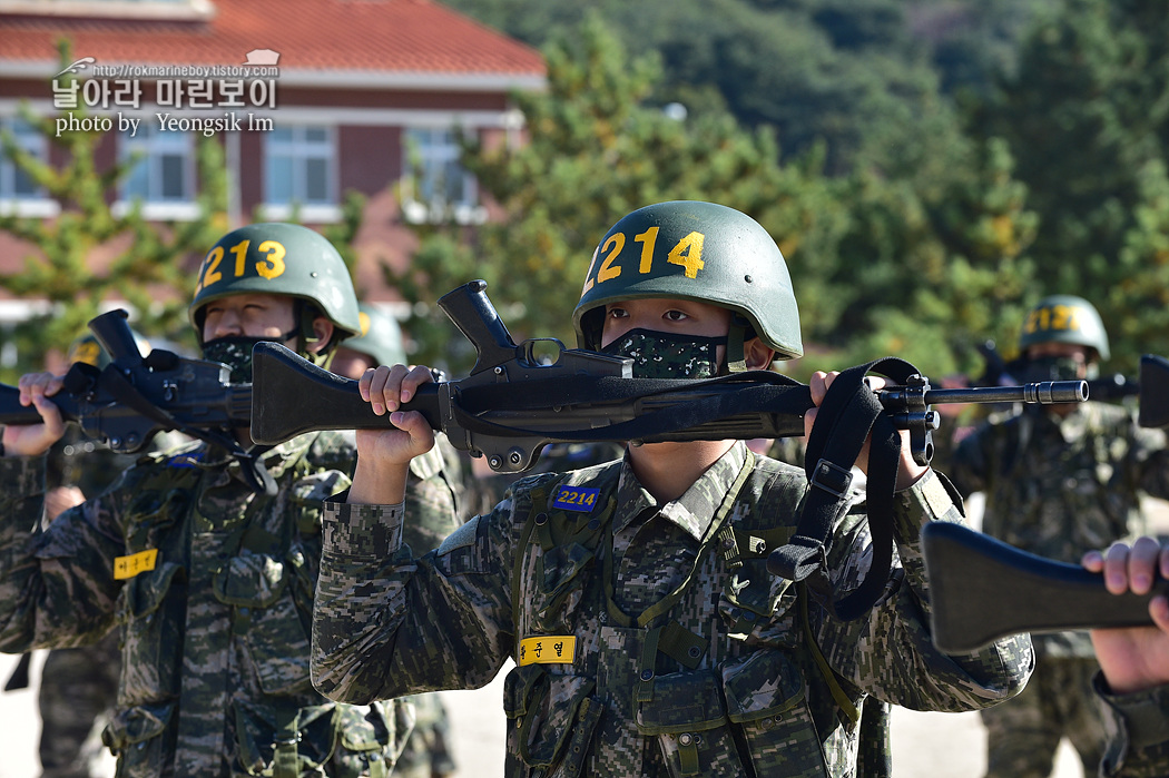 해병대 신병 1263기 2교육대 4주차 집총체조_3497.jpg