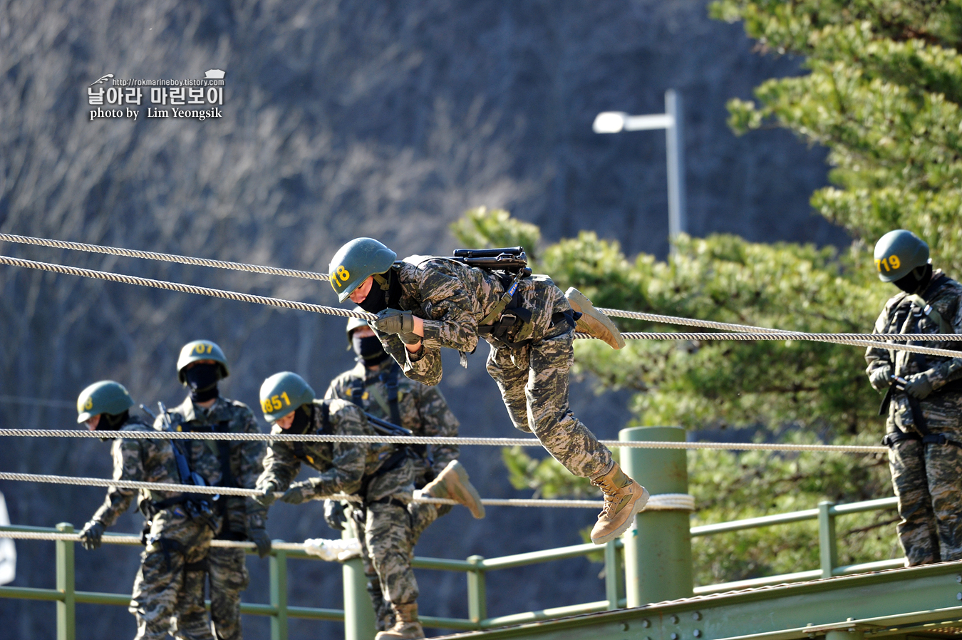 해병대 신병 1255기 2교육대 유격기초 7_8370.jpg