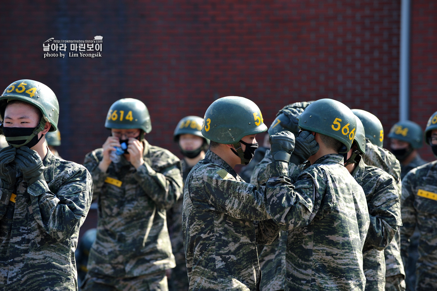 해병대 신병 1256기 2주차 5교육대 전투체력 6_0422.jpg