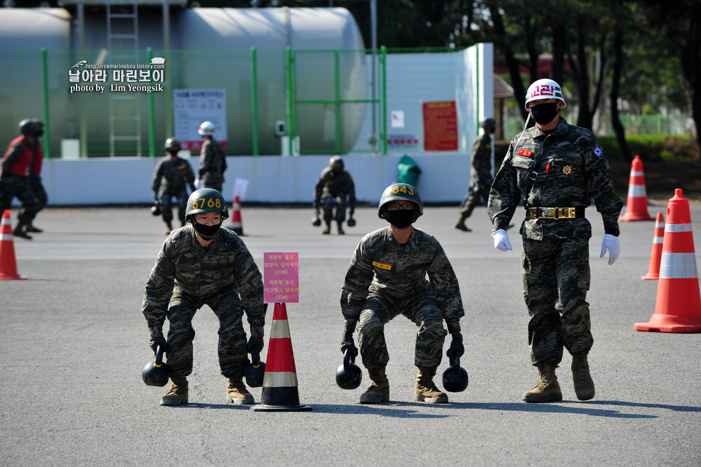 해병대 신병 1256기 2주차 5교육대 전투체력 7_0423.jpg