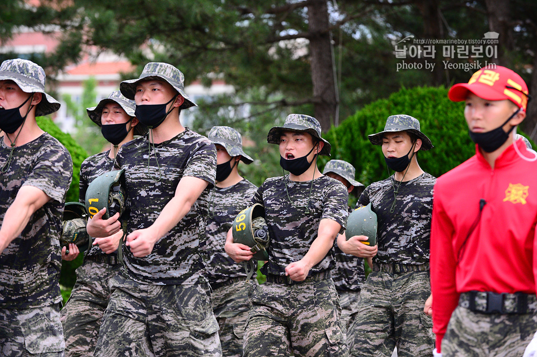 해병대 신병 1260기 5교육대 4주차 목봉장애물 사진 임영식 6_1546.jpg