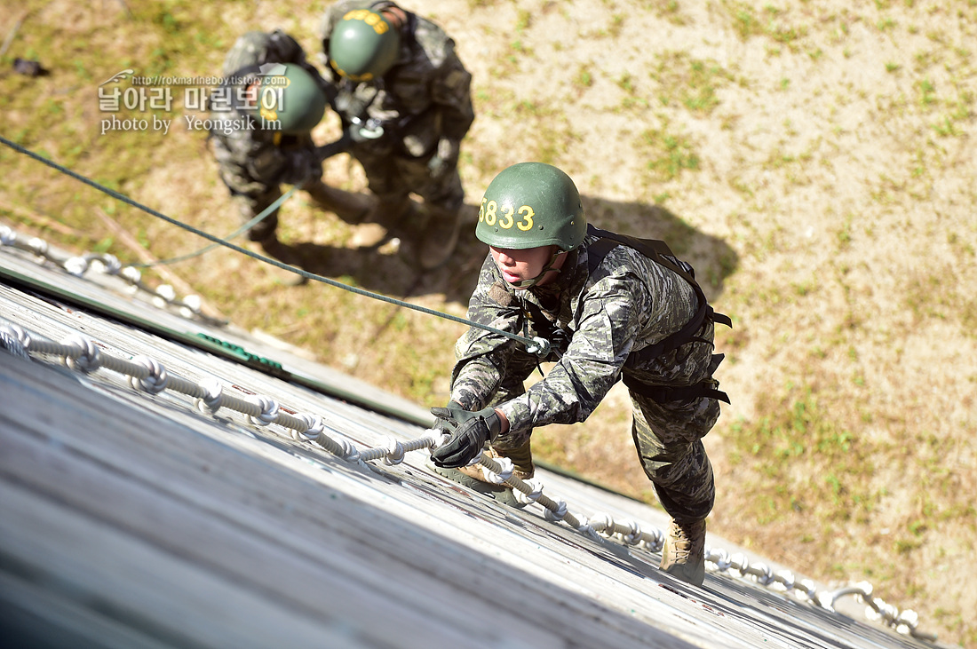 해병대 신병 1260기 5교육대 극기주 유격 8_0470.jpg