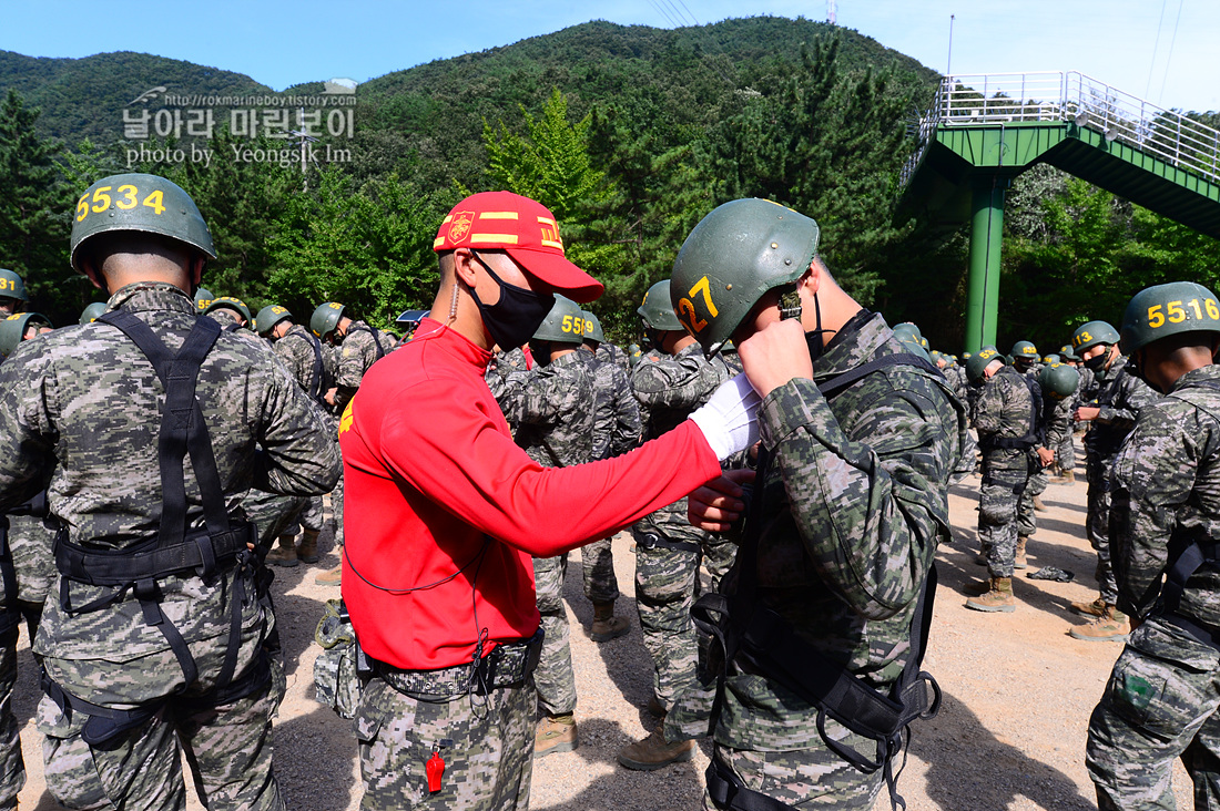 해병대 신병 1260기 5교육대 극기주 유격 5_1931.jpg