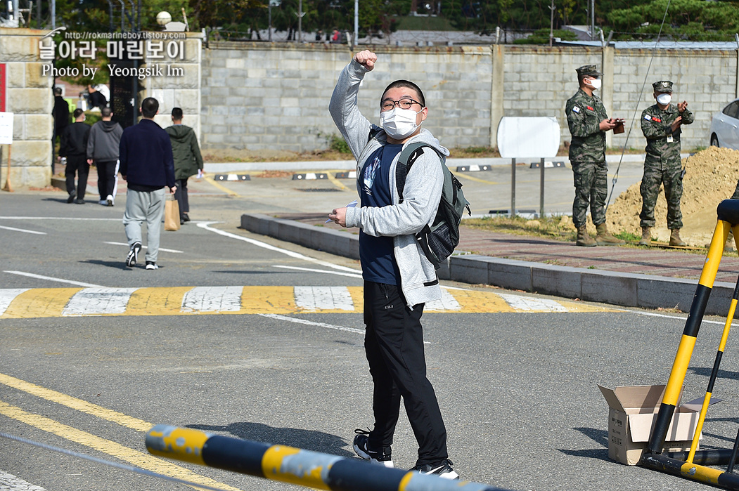 해병대 신병 1263기 입영행사 사진 임영식_8705.jpg