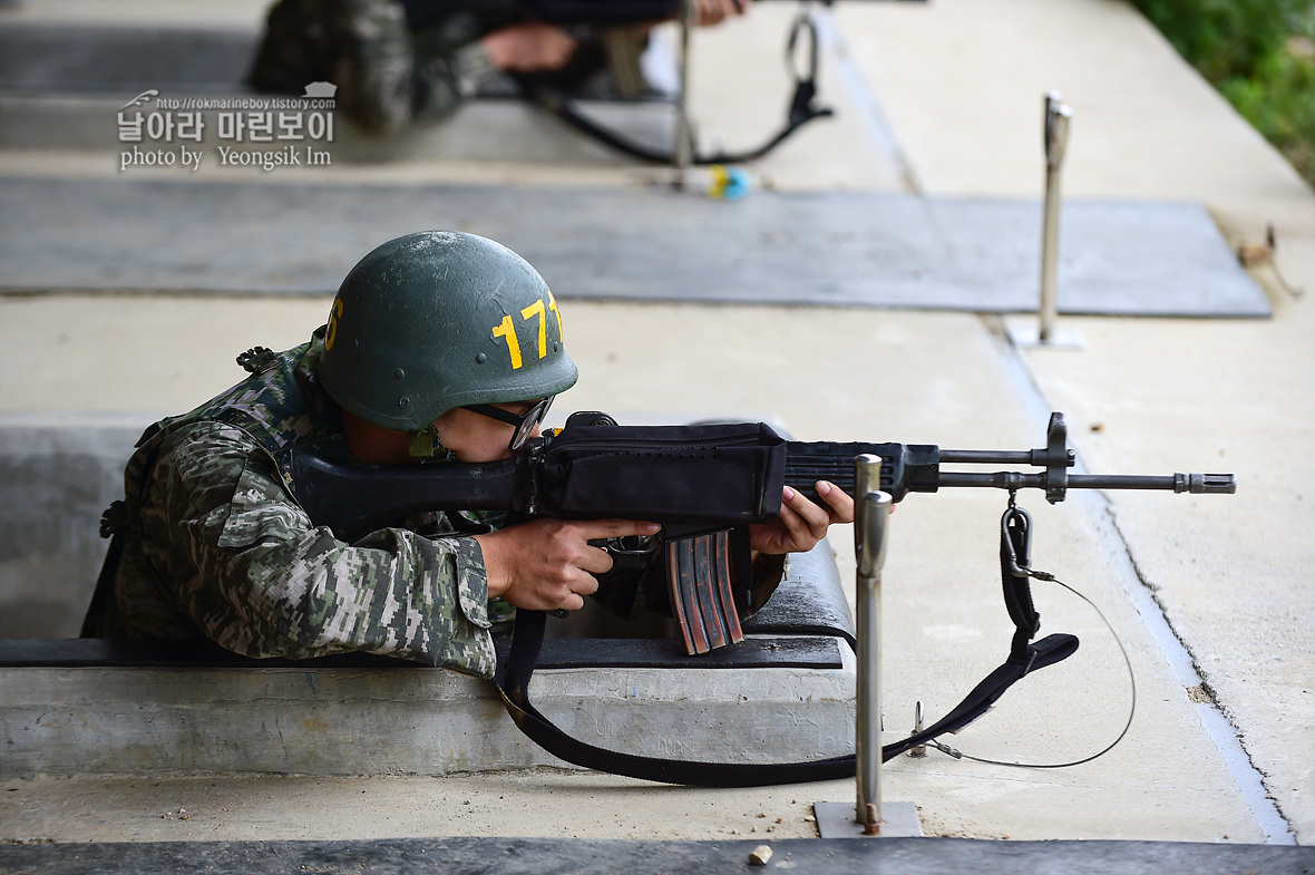 해병대 신병 1259기 1교육대 전투사격 사진 임영식작가_1842.jpg