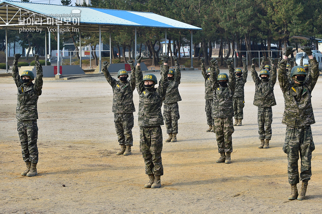 해병대 신병 1264기 5교육대 4주차 공수기초훈련 2_3503.jpg