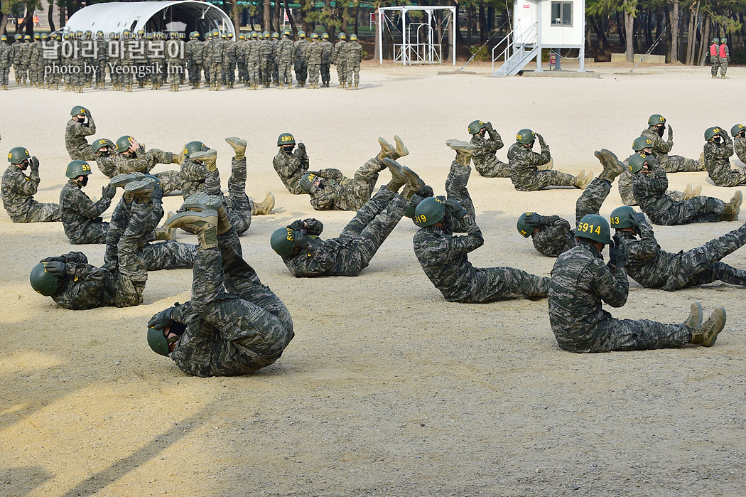 해병대 신병 1264기 5교육대 4주차 공수기초훈련 2_3506.jpg