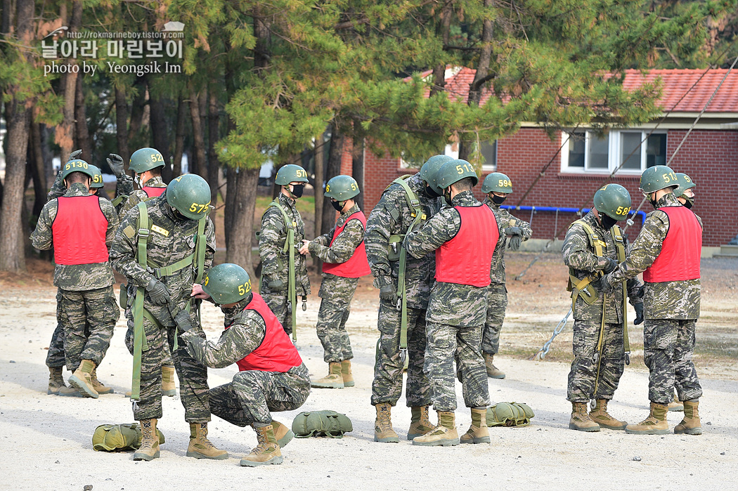 해병대 신병 1264기 5교육대 4주차 공수기초훈련 0_2960.jpg