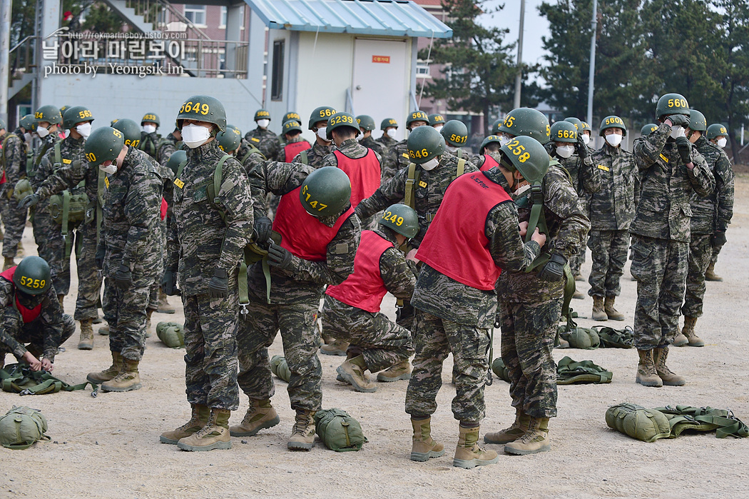 해병대 신병 1264기 5교육대 4주차 공수기초훈련 0_2884.jpg