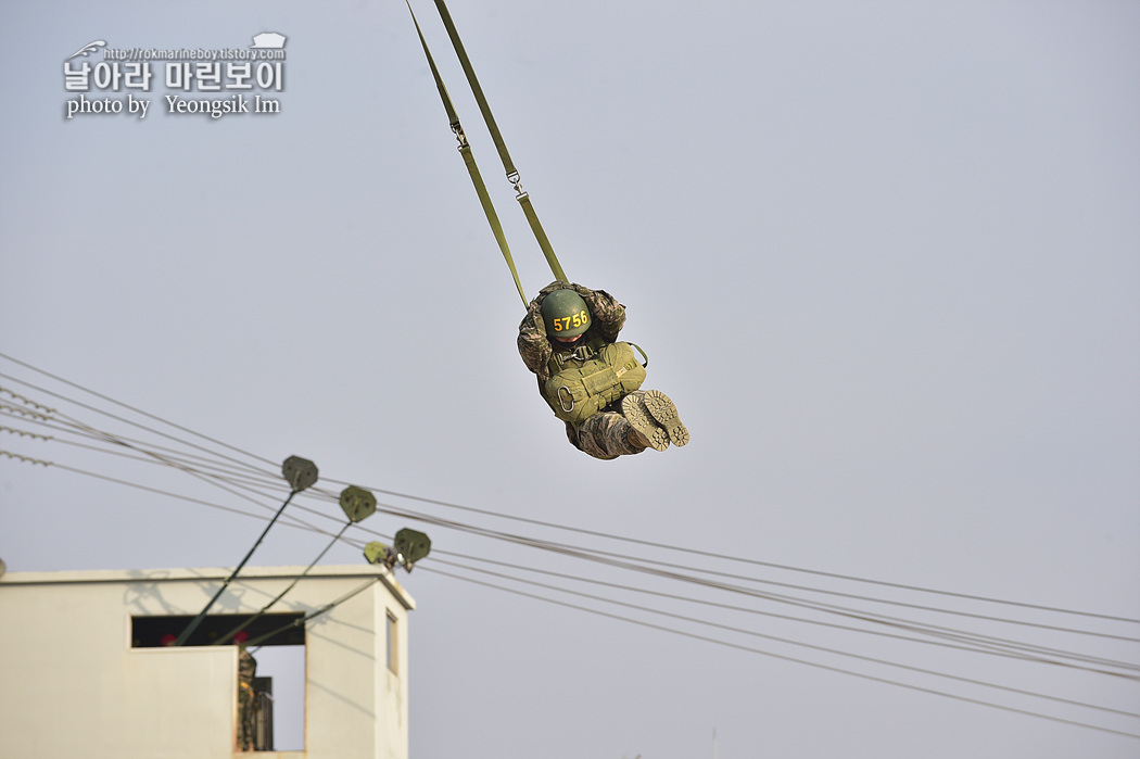 해병대 신병 1264기 5교육대 4주차 공수기초훈련 2_3020.jpg