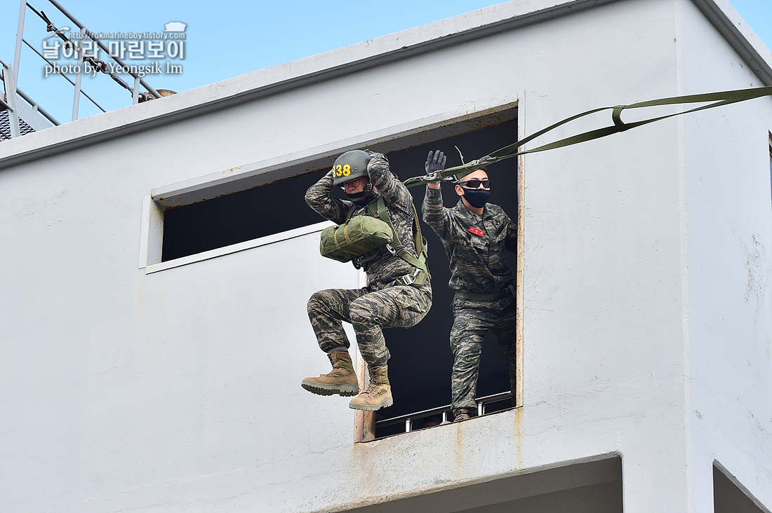 해병대 신병 1262기 3교육대 3주차 공중돌격훈련 3_3026.jpg