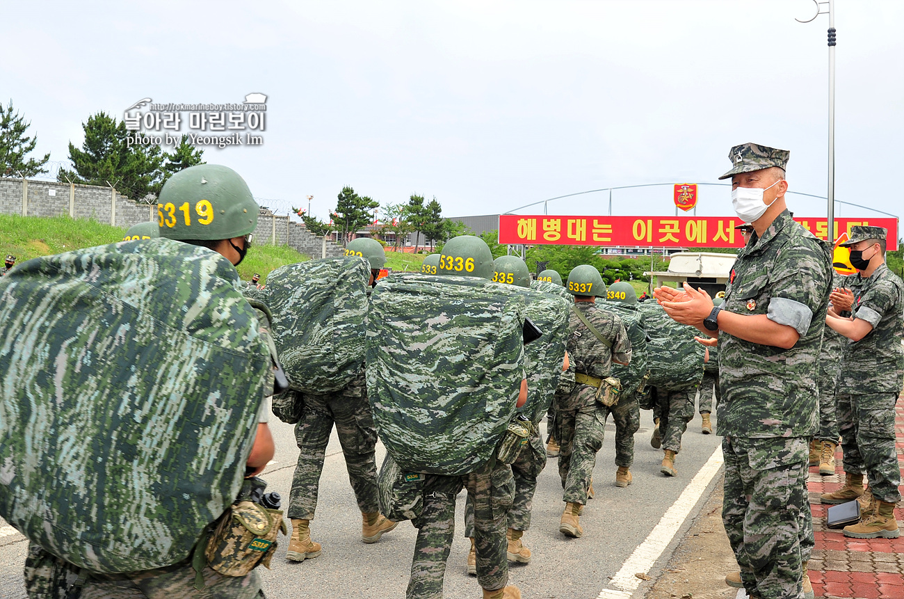 해병대 신병 1258기 극기주 삘긴명찰 여식_6817.jpg