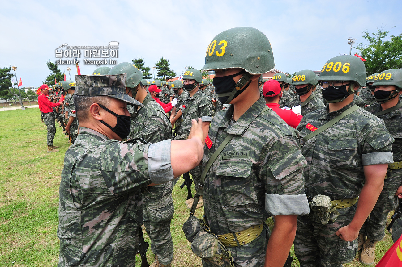 해병대 신병 1258기 극기주 삘긴명찰 여식_6916.jpg