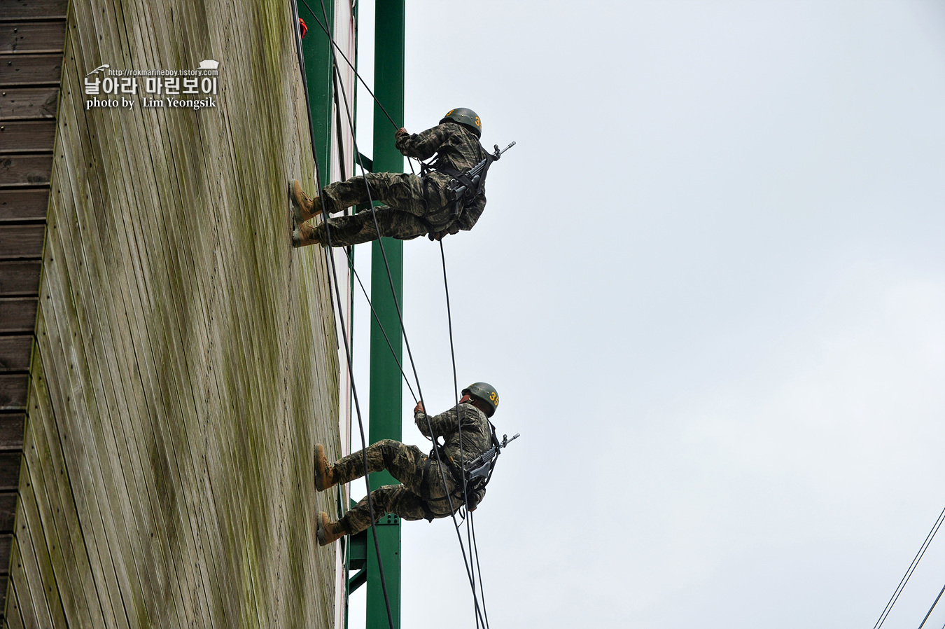 해병대 신병 1256기 3교육대 극기주 유격기초훈련 5_5538.jpg