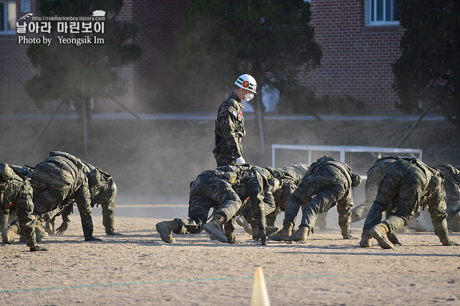 해병대 신병 1264기 3교육대 6주차 전투체력2_5754.jpg