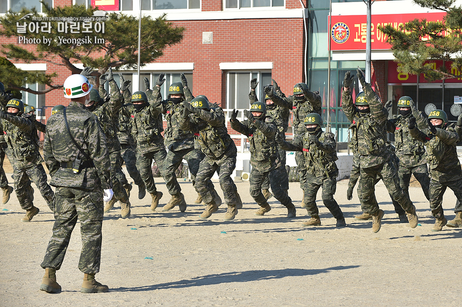 해병대 신병 1264기 3교육대 6주차 전투체력1_5538.jpg