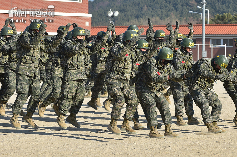 해병대 신병 1264기 3교육대 6주차 전투체력1_5573.jpg