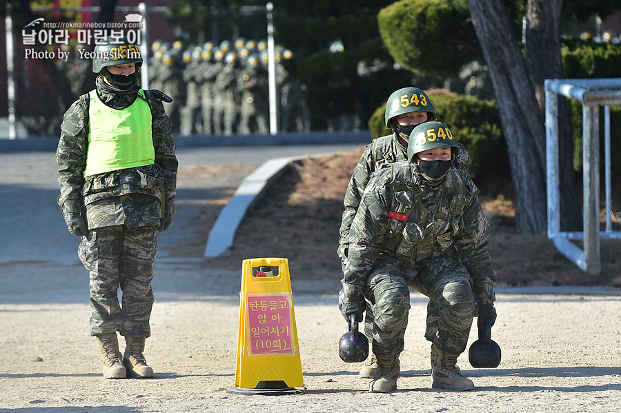 해병대 신병 1264기 3교육대 6주차 전투체력1_5598.jpg