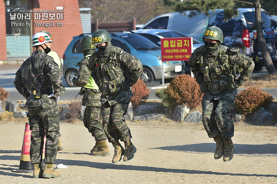 해병대 신병 1264기 3교육대 6주차 전투체력1_5632.jpg