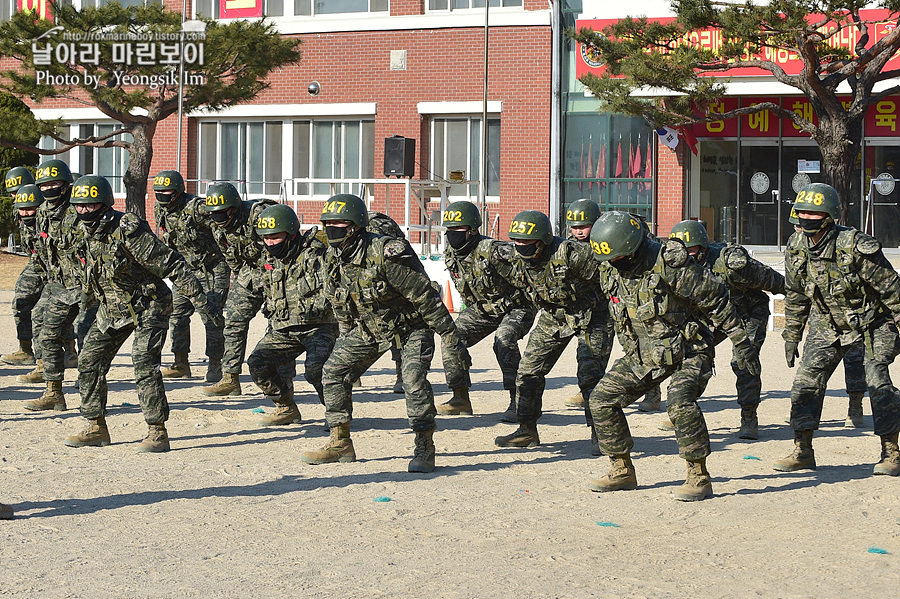 해병대 신병 1264기 3교육대 6주차 전투체력1_5526.jpg