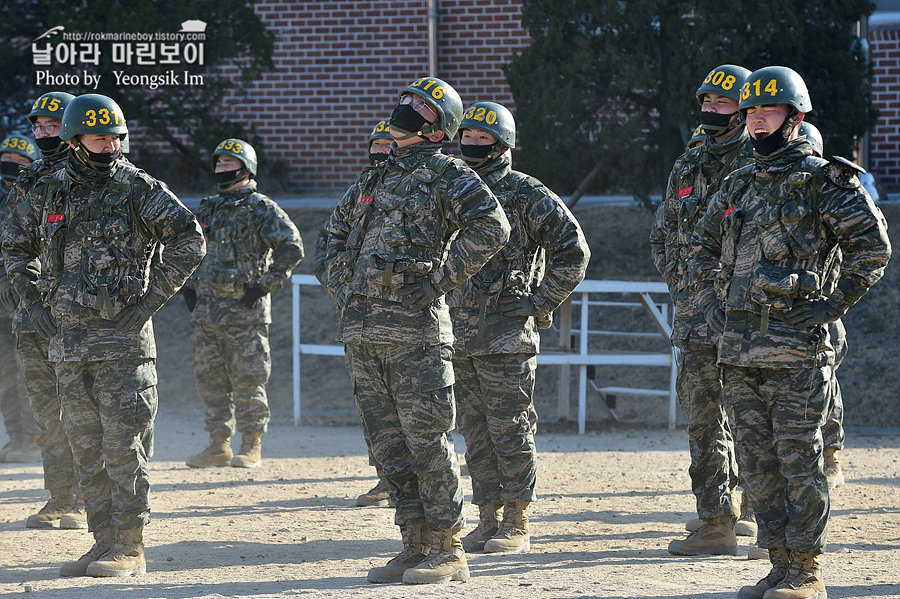 해병대 신병 1264기 3교육대 6주차 전투체력1_5589.jpg