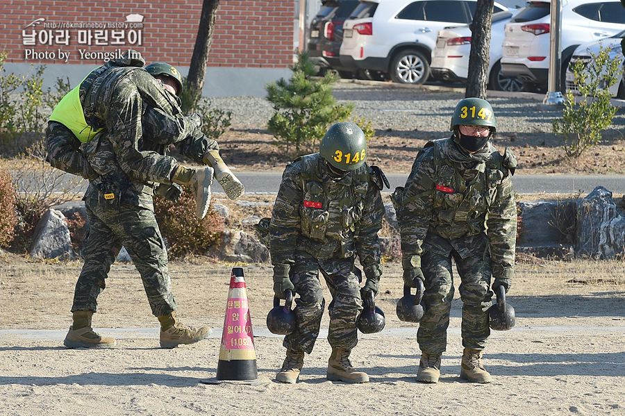 해병대 신병 1264기 3교육대 6주차 전투체력1_5522.jpg