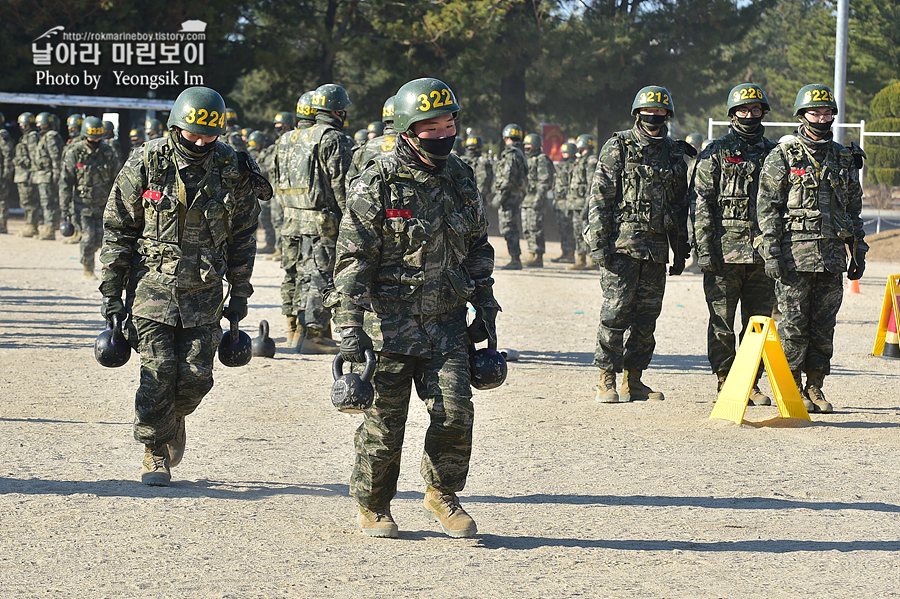 해병대 신병 1264기 3교육대 6주차 전투체력1_5539.jpg