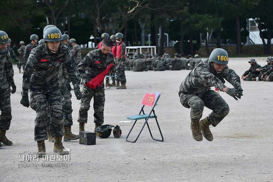 해병대 신병 1261기 1교육대 6주차 전투체력 사진 임영식8_9409.jpg